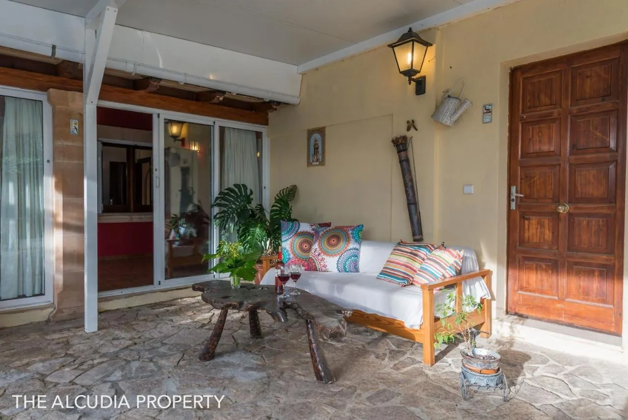 Dağ evi Villa Llimona Cielo de Bonaire